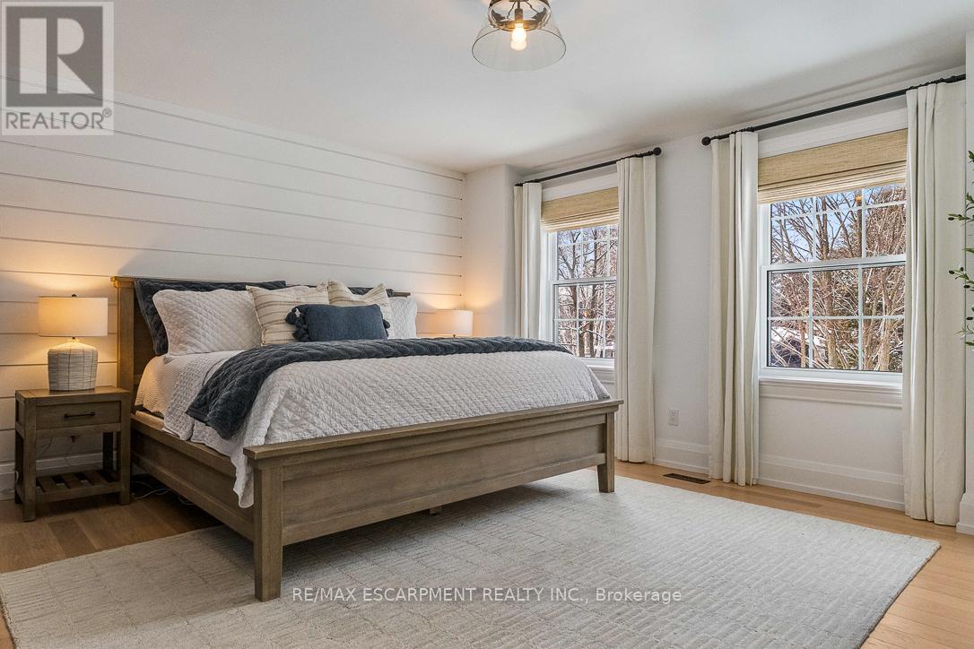 976 Cresthampton Lane, Mississauga, Ontario  L5H 2X1 - Photo 20 - W12819814