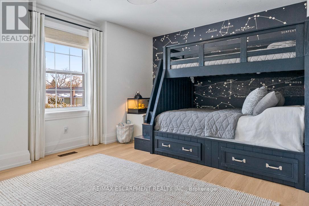 976 Cresthampton Lane, Mississauga, Ontario  L5H 2X1 - Photo 28 - W12819814