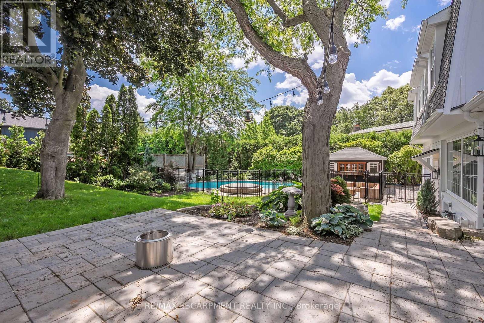 976 Cresthampton Lane, Mississauga, Ontario  L5H 2X1 - Photo 44 - W12819814