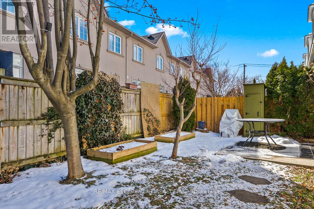 5 - 469 Claridge Road, Burlington, Ontario  L7N 2S1 - Photo 31 - W12836216