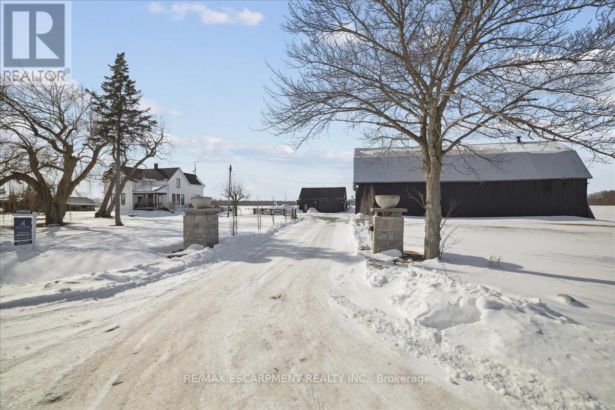 110 Cream Street, Pelham, Ontario  L0S 1C0 - Photo 2 - X12795492