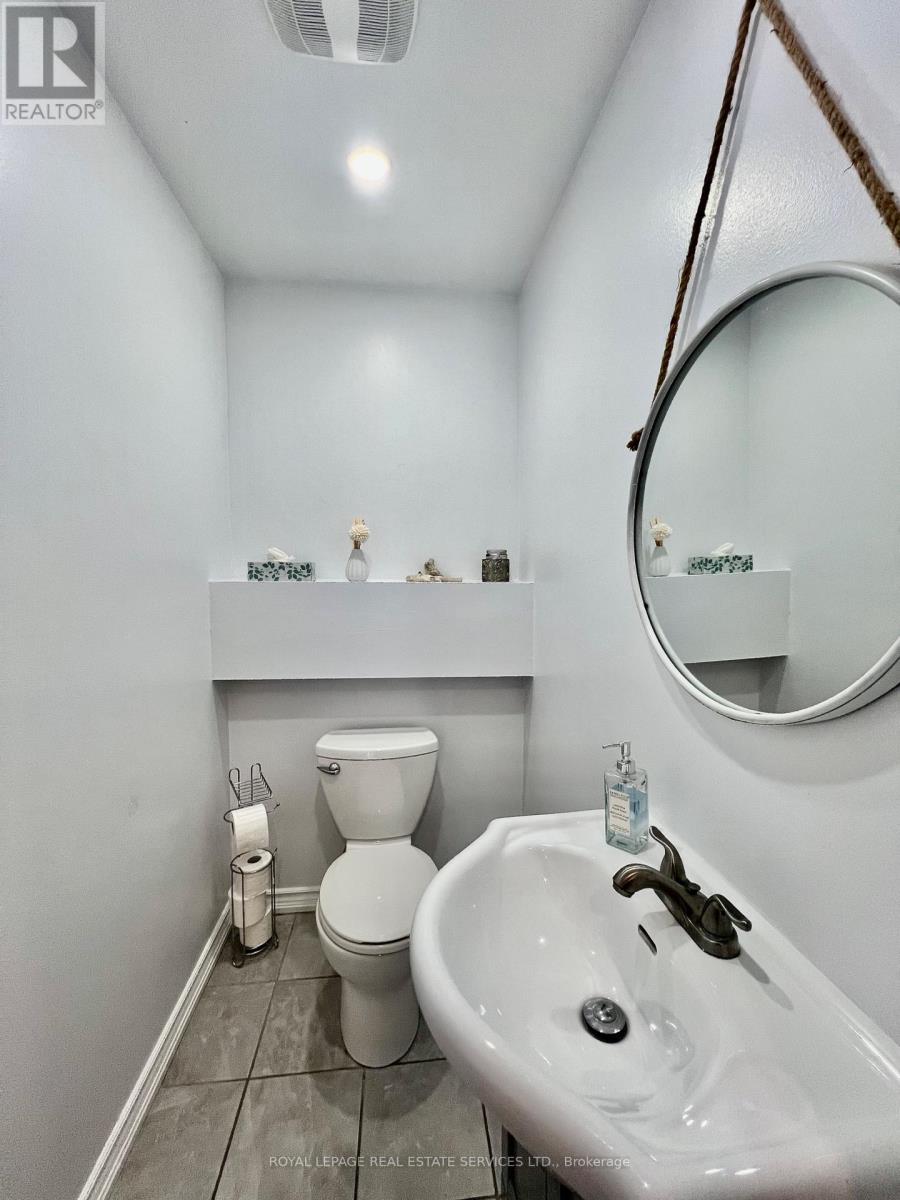 19772 Airport Road, Caledon, Ontario  L7K 0A3 - Photo 11 - W12922180