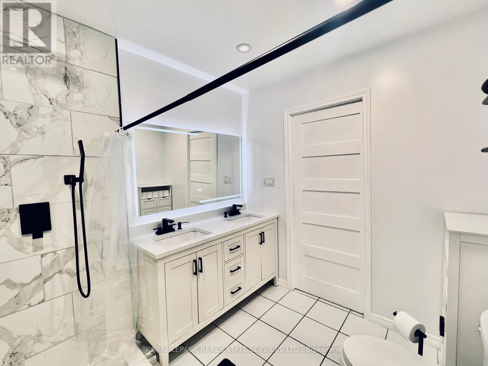 19772 Airport Road, Caledon, Ontario  L7K 0A3 - Photo 15 - W12922180