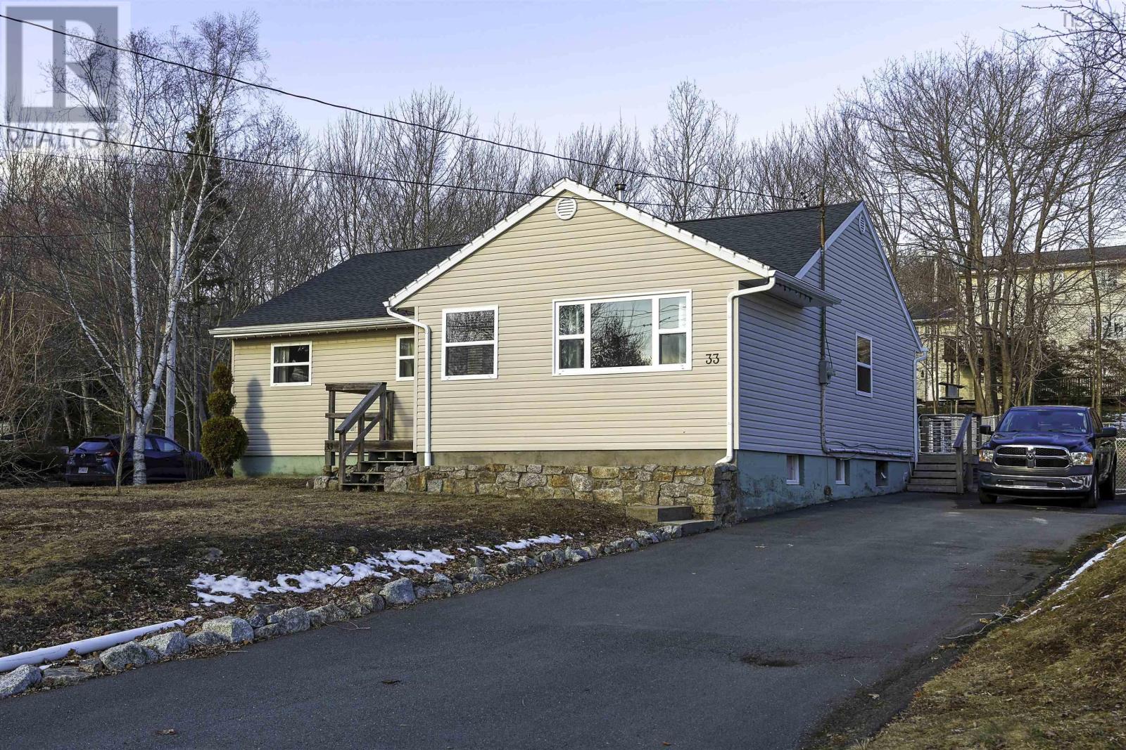 33 Micmac Drive, Dartmouth, Nova Scotia  B2X 2H4 - Photo 1 - 202605530