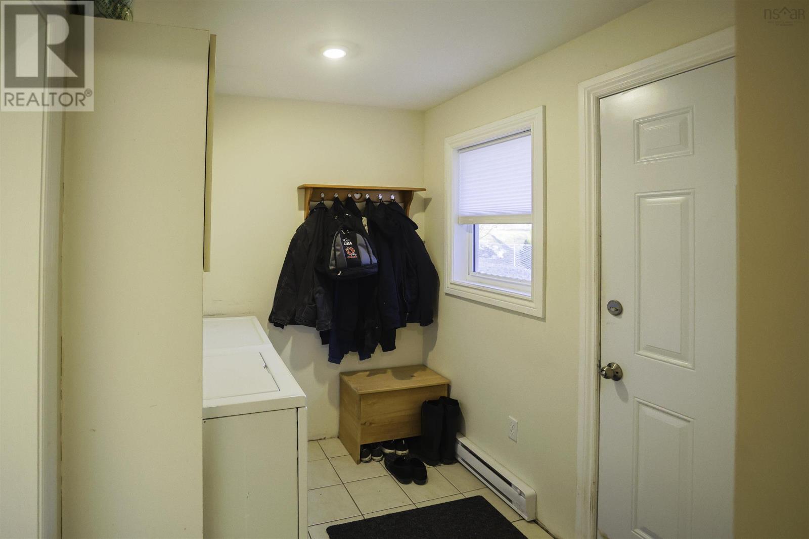 33 Micmac Drive, Dartmouth, Nova Scotia  B2X 2H4 - Photo 5 - 202605530