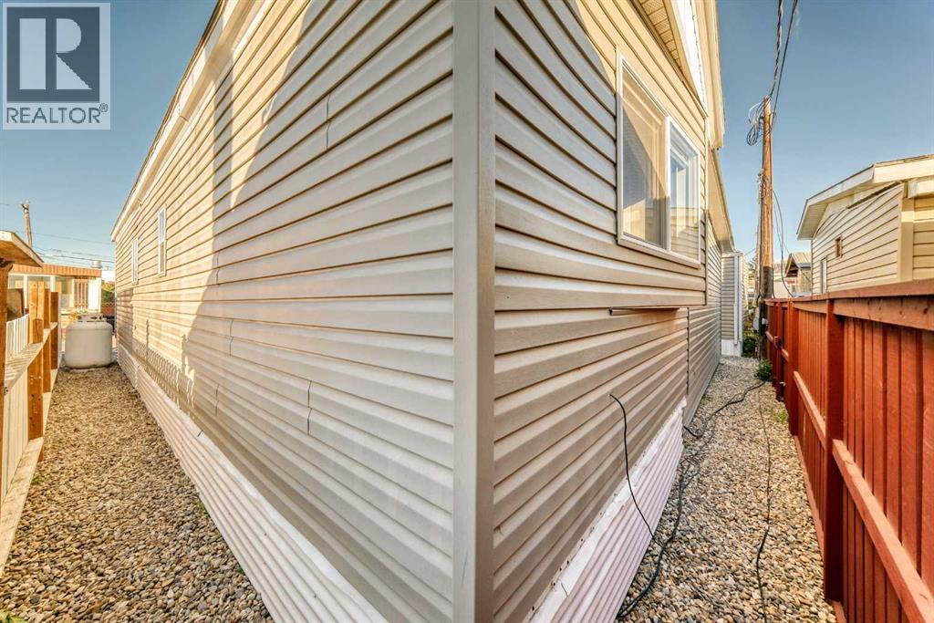 27, 2106 50 Street SE, Calgary, Alberta  T2B 1M7 - Photo 41 - A2279075