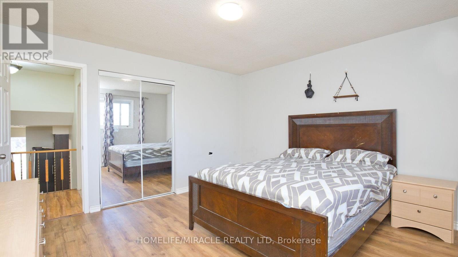 38 Medici Place, Brampton, Ontario  L6S 3C6 - Photo 18 - W12926870