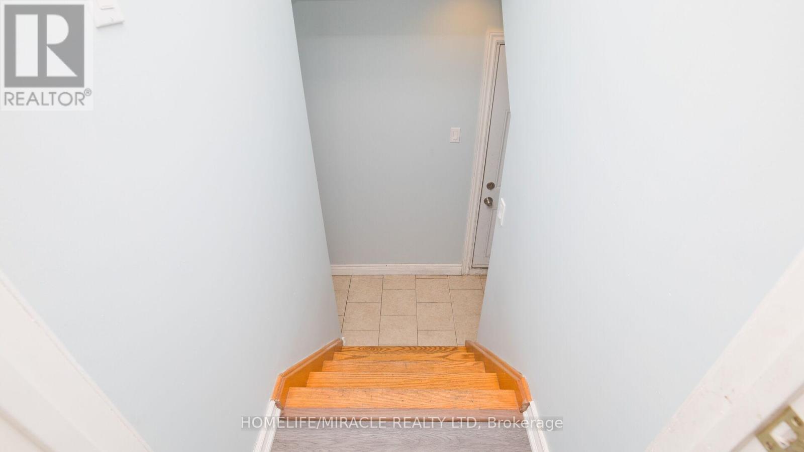 38 Medici Place, Brampton, Ontario  L6S 3C6 - Photo 33 - W12926870