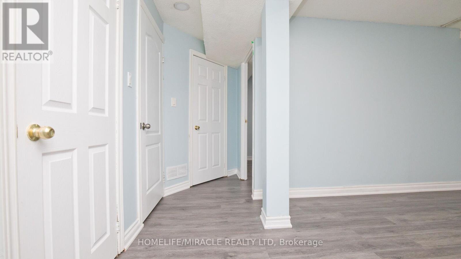 38 Medici Place, Brampton, Ontario  L6S 3C6 - Photo 39 - W12926870