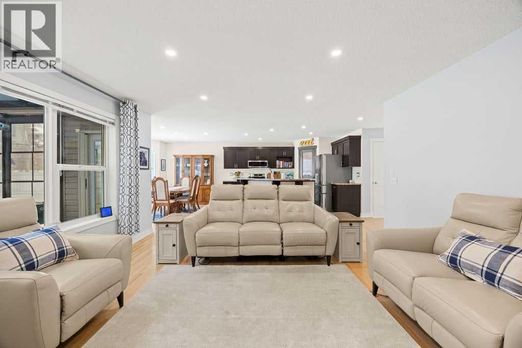 78 Cresthaven View SW, Calgary, Alberta  T3B 5Y1 - Photo 18 - A2296610