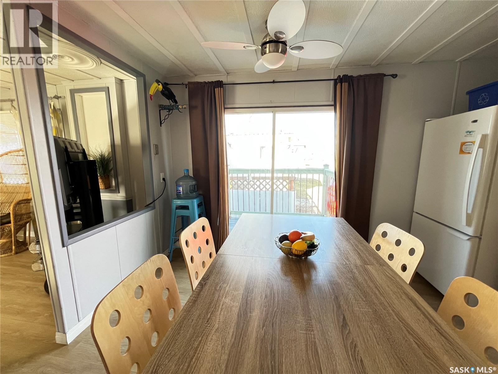 35 Cypress Mobile Home Park, Maple Creek, Saskatchewan  S0N 1N0 - Photo 10 - SK031407