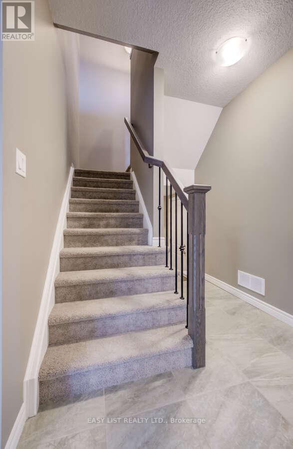 36 Dallan Drive, Guelph, Ontario  N1L 0N1 - Photo 25 - X12926872