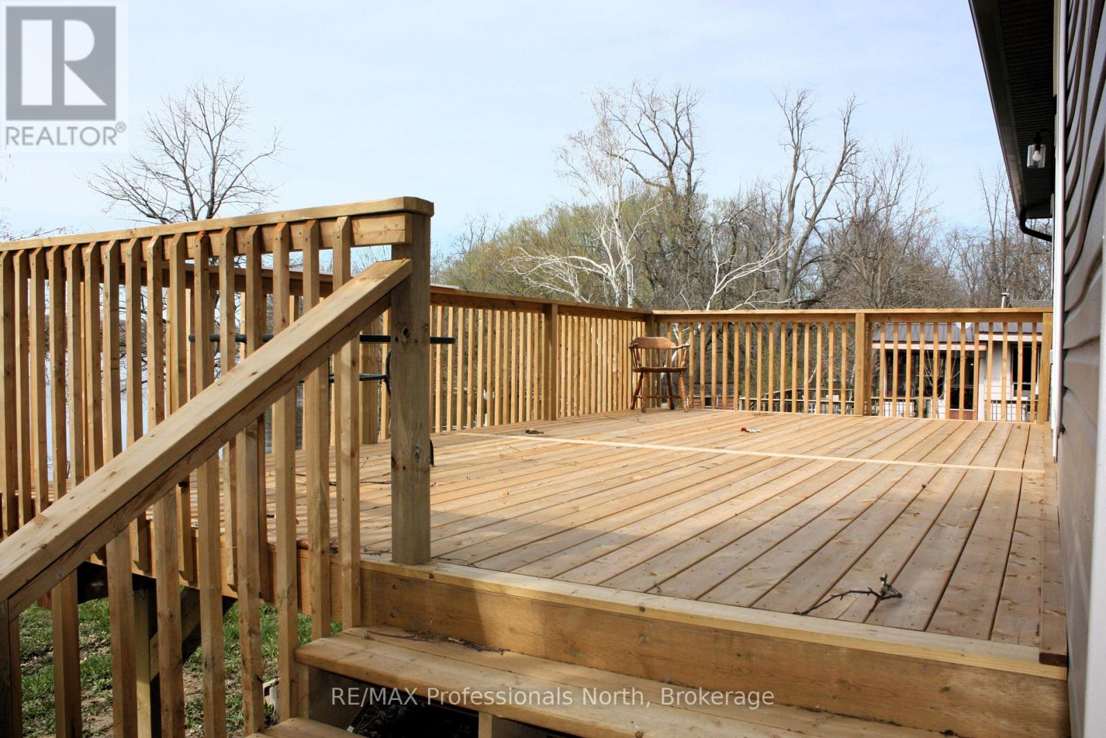 53 Long Island, Otonabee-South Monaghan, Ontario  K0L 1B0 - Photo 4 - X12440815