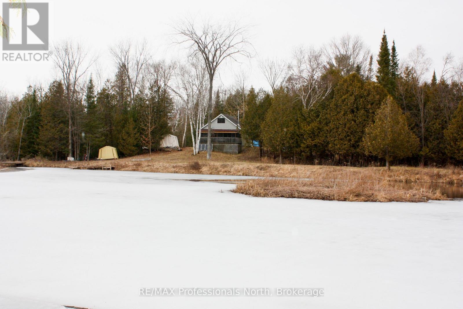 810 4th Line, Douro-Dummer, Ontario  K0L 3E0 - Photo 34 - X12440982