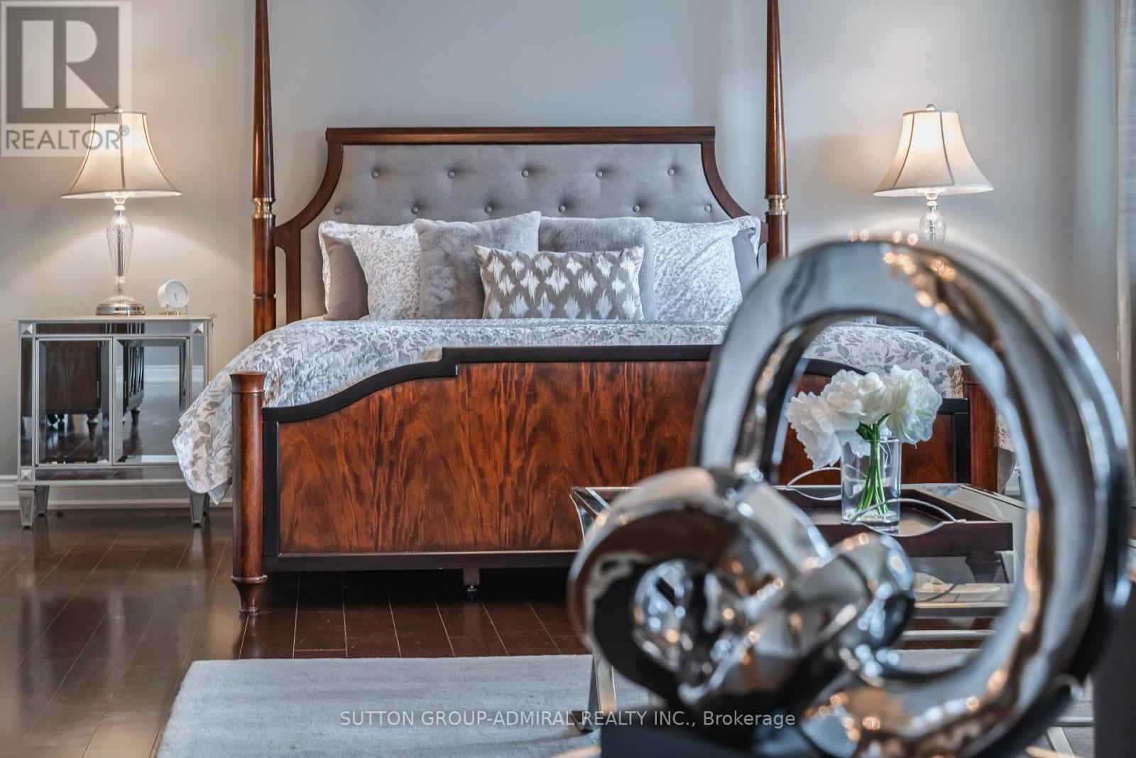 8 Chapel Gully Trail, King, Ontario  L7B 0A1 - Photo 27 - N12924366