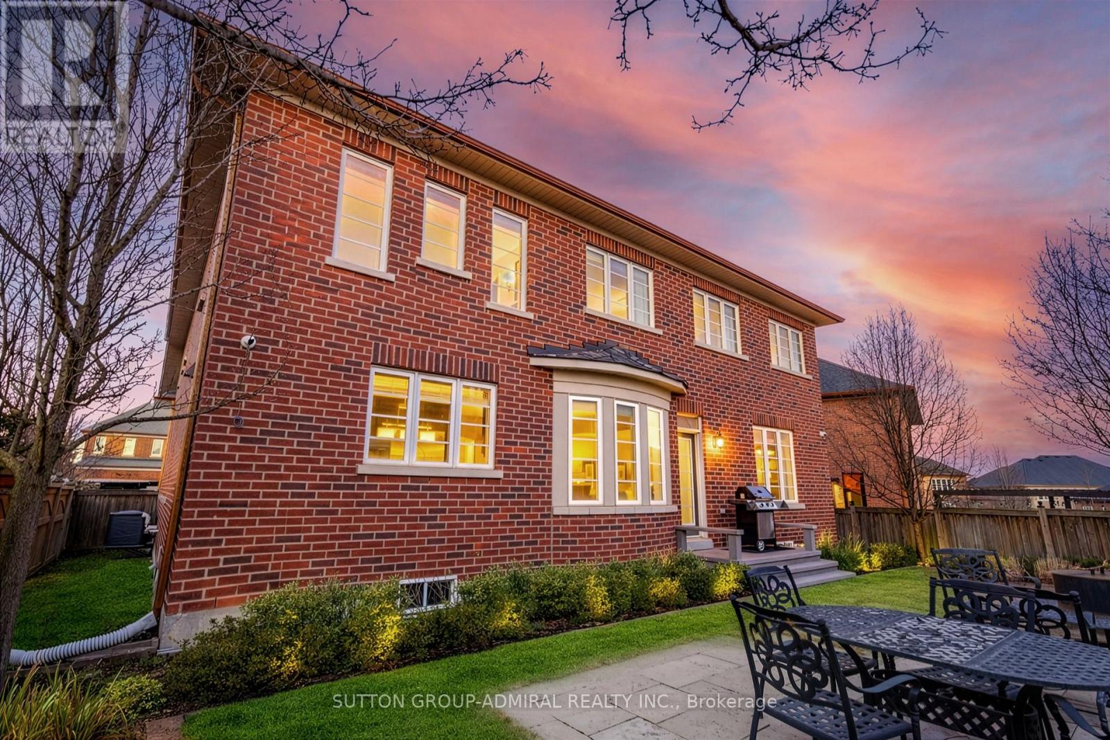 8 Chapel Gully Trail, King, Ontario  L7B 0A1 - Photo 48 - N12924366