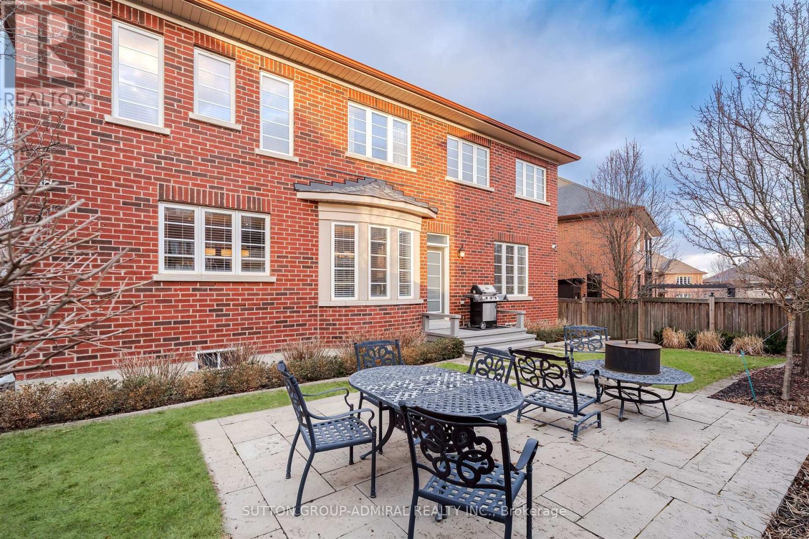 8 Chapel Gully Trail, King, Ontario  L7B 0A1 - Photo 46 - N12924366