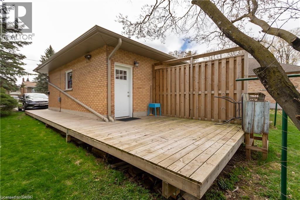 66 Nine Pines Road Unit# B (Lower Unit), Kitchener, Ontario  N2E 1L4 - Photo 2 - 40812272