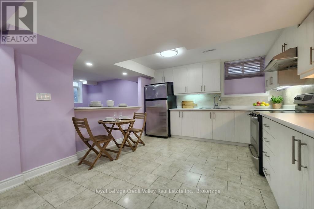 Bsmt - 308 Brisdale Drive, Brampton, Ontario  L7A 3A1 - Photo 5 - W12926962