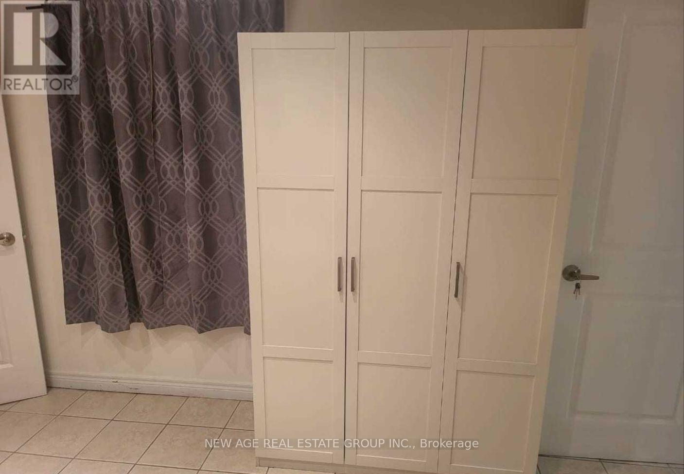 467 Limeridge Road W, Hamilton, Ontario  L9C 2V7 - Photo 10 - X12857564