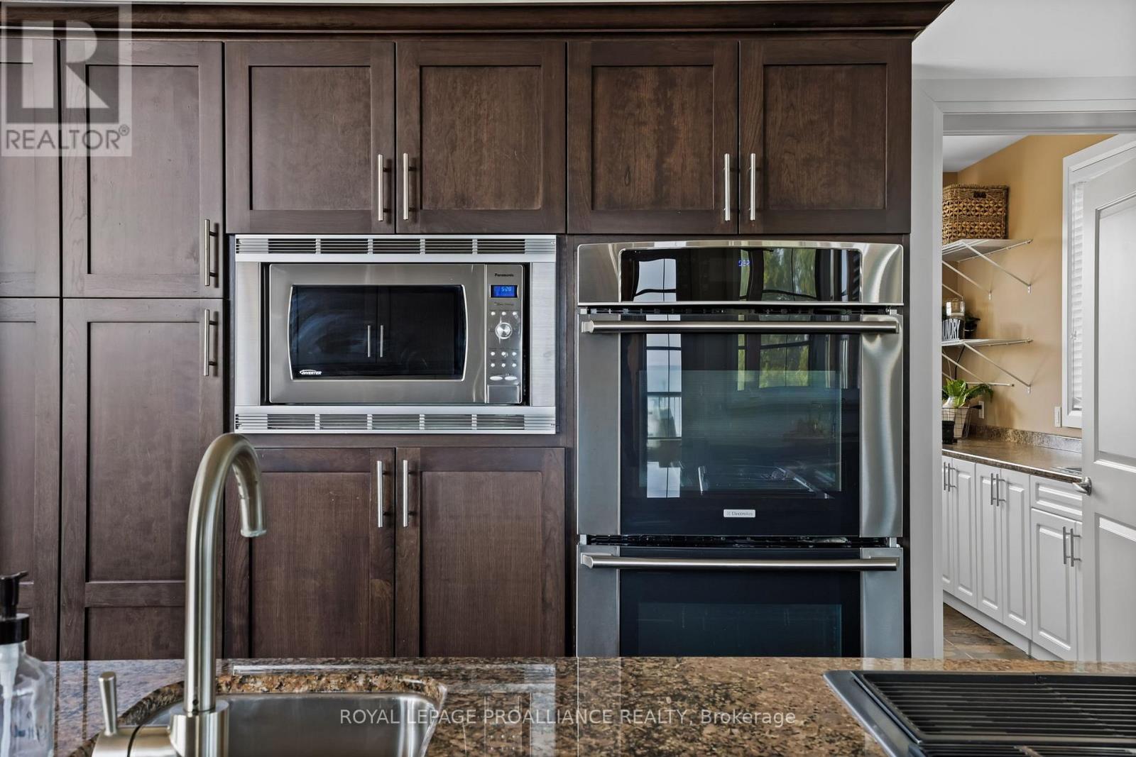 263 Lakeshore Road, Brighton, Ontario  K0K 1H0 - Photo 20 - X12926904