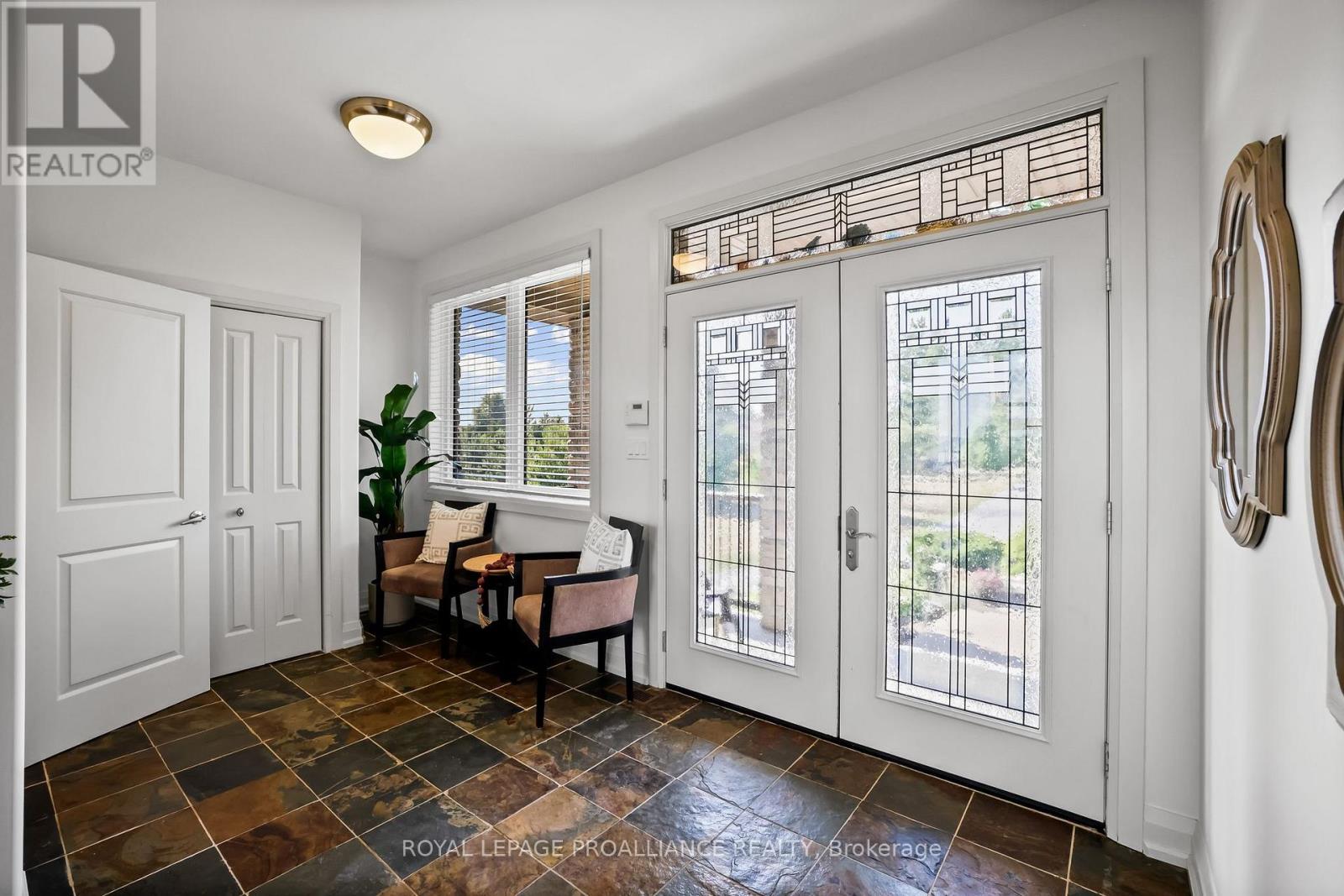 263 Lakeshore Road, Brighton, Ontario  K0K 1H0 - Photo 9 - X12926904