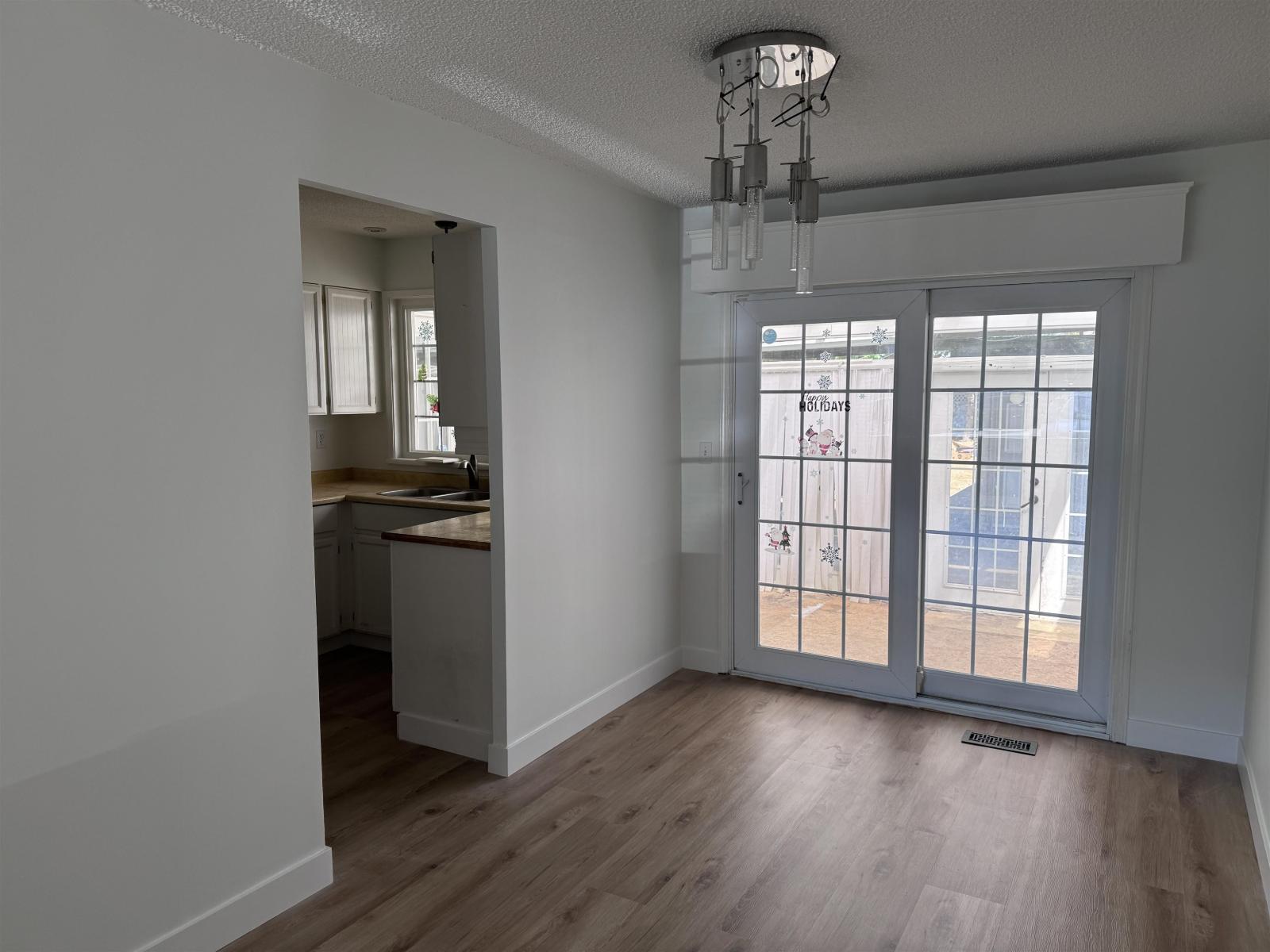 13481 Hilton Road, Surrey, British Columbia V3R 5J3 - Photo 5 - R3103970