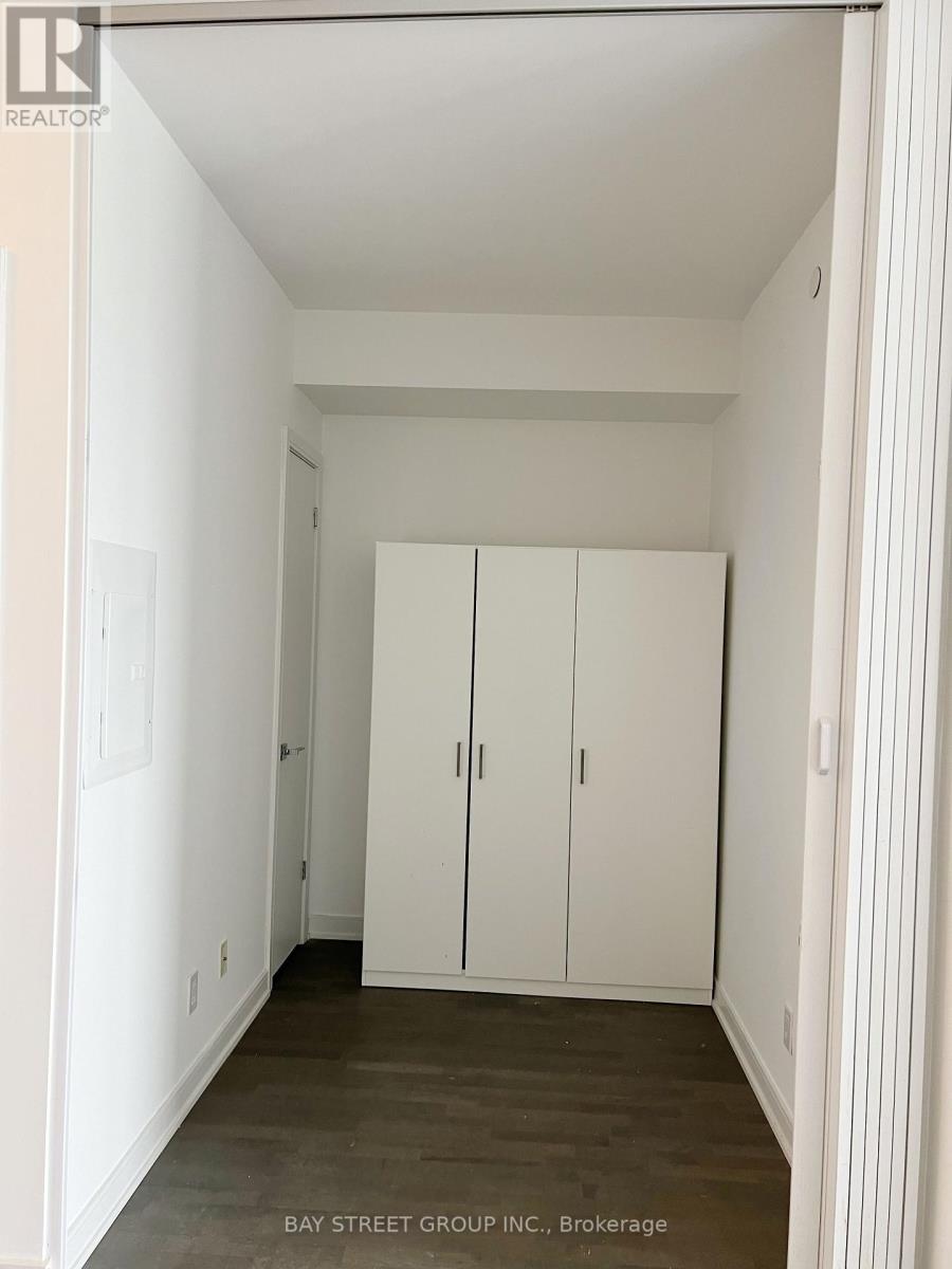 718 - 57 St Joseph Street, Toronto, Ontario M5S 0C5 - Photo 10 - C12926942