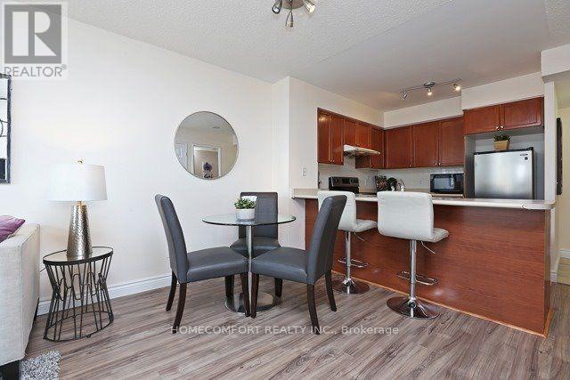 312 - 18 Parkview Avenue, Toronto, Ontario M2N 7H7 - Photo 4 - C12926950