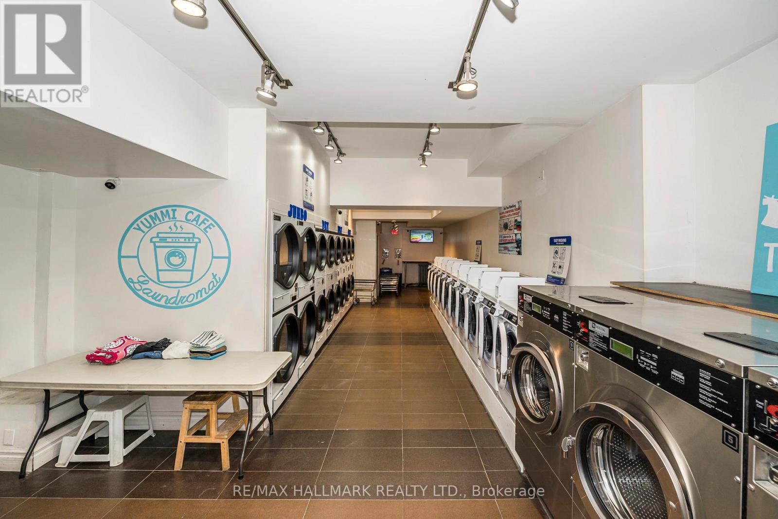 Main Floor - 956 St Clair Avenue W, Toronto, Ontario  M6E 1A1 - Photo 31 - C12926956