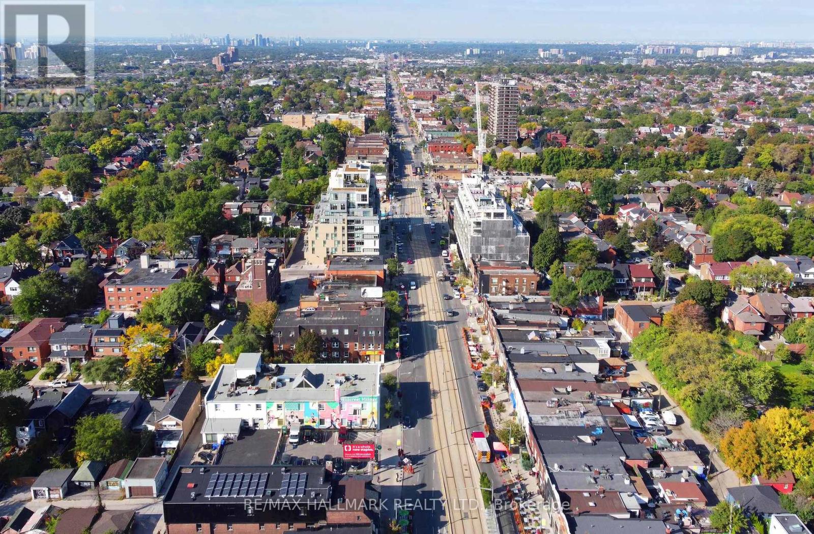 Main Floor - 956 St Clair Avenue W, Toronto, Ontario  M6E 1A1 - Photo 37 - C12926956