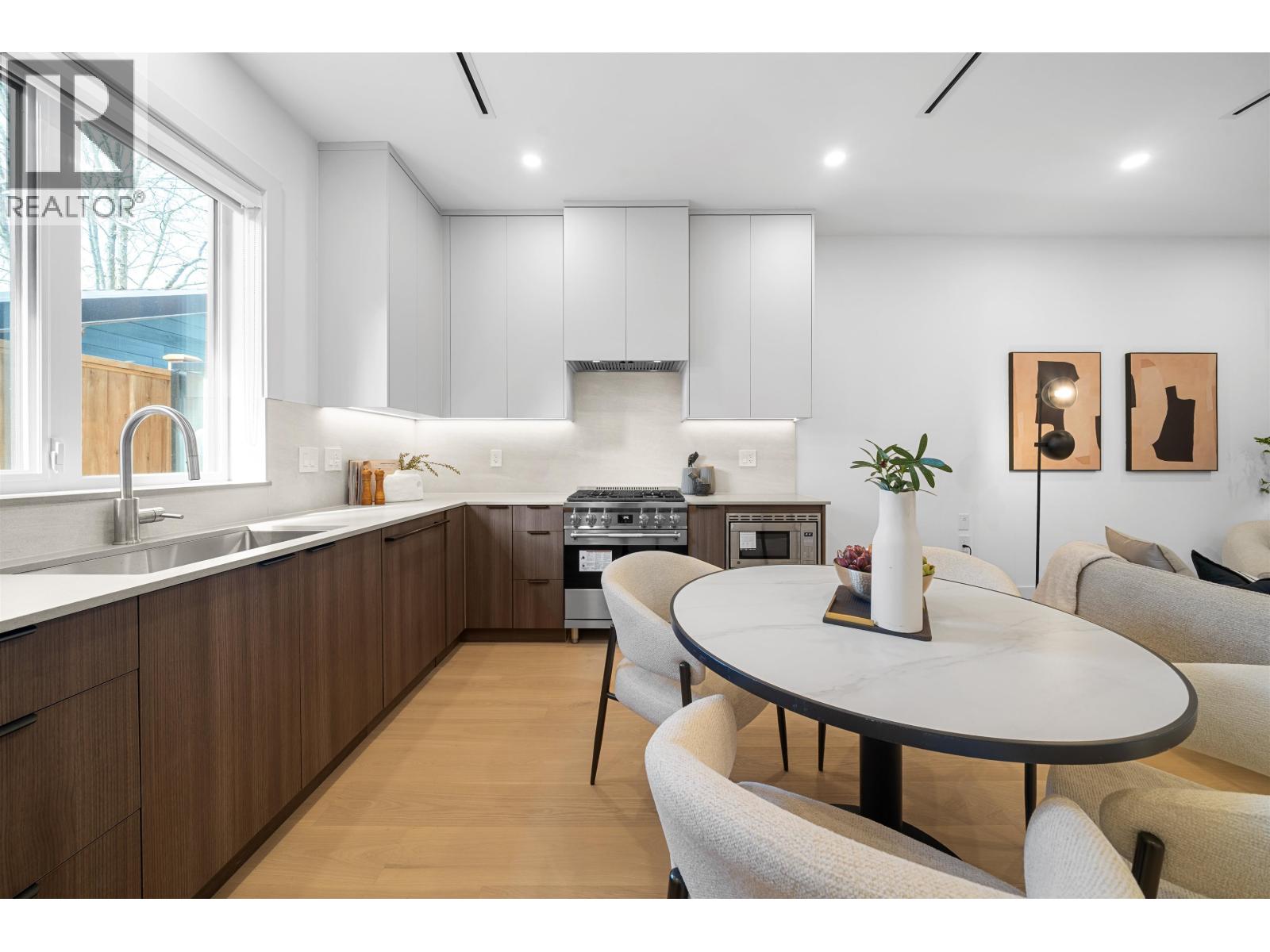 2609 Dundas Street, Vancouver, British Columbia  V5K 1R1 - Photo 7 - R3102031