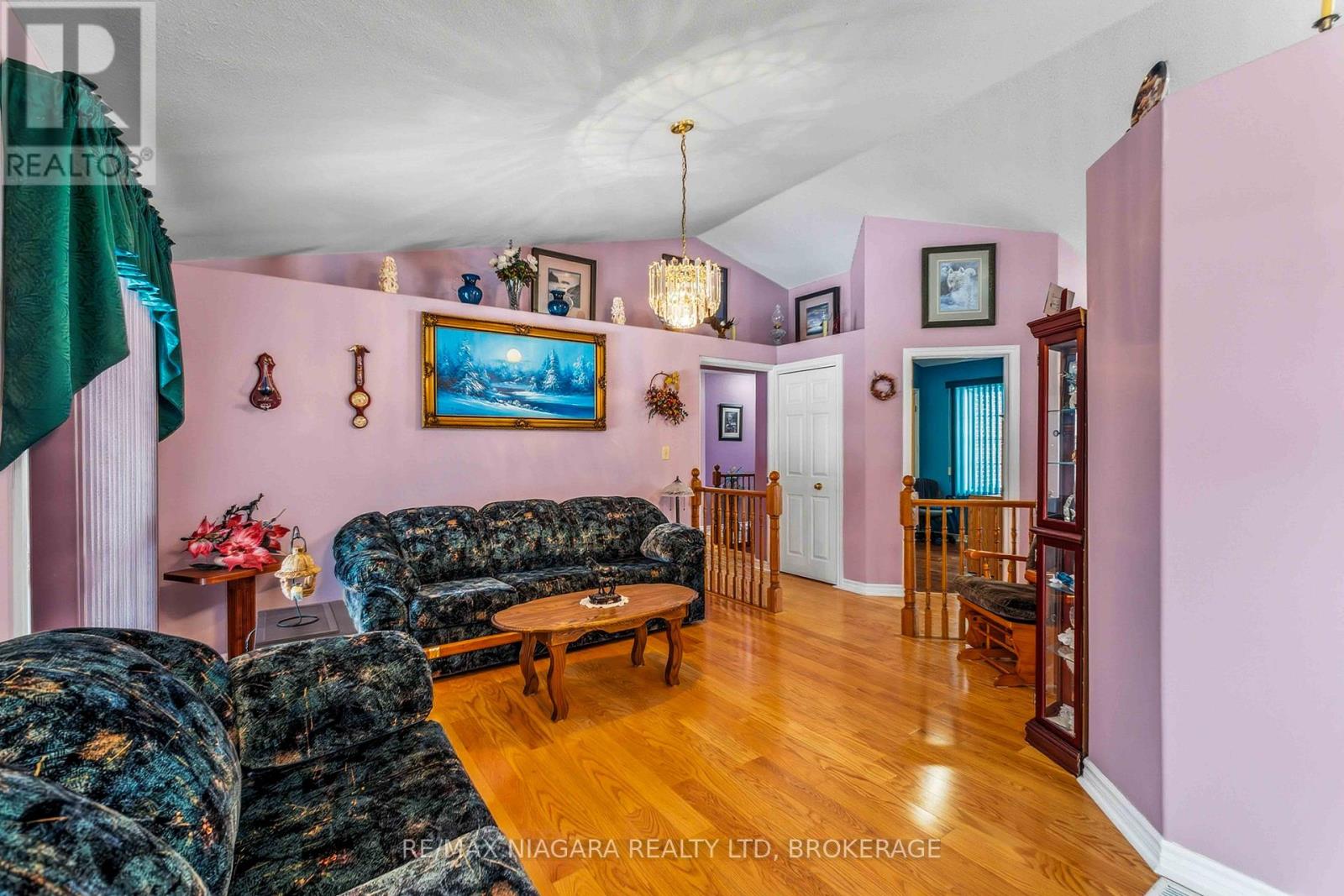 4445 Lincoln Avenue, Lincoln, Ontario  L0R 1B3 - Photo 11 - X12763948