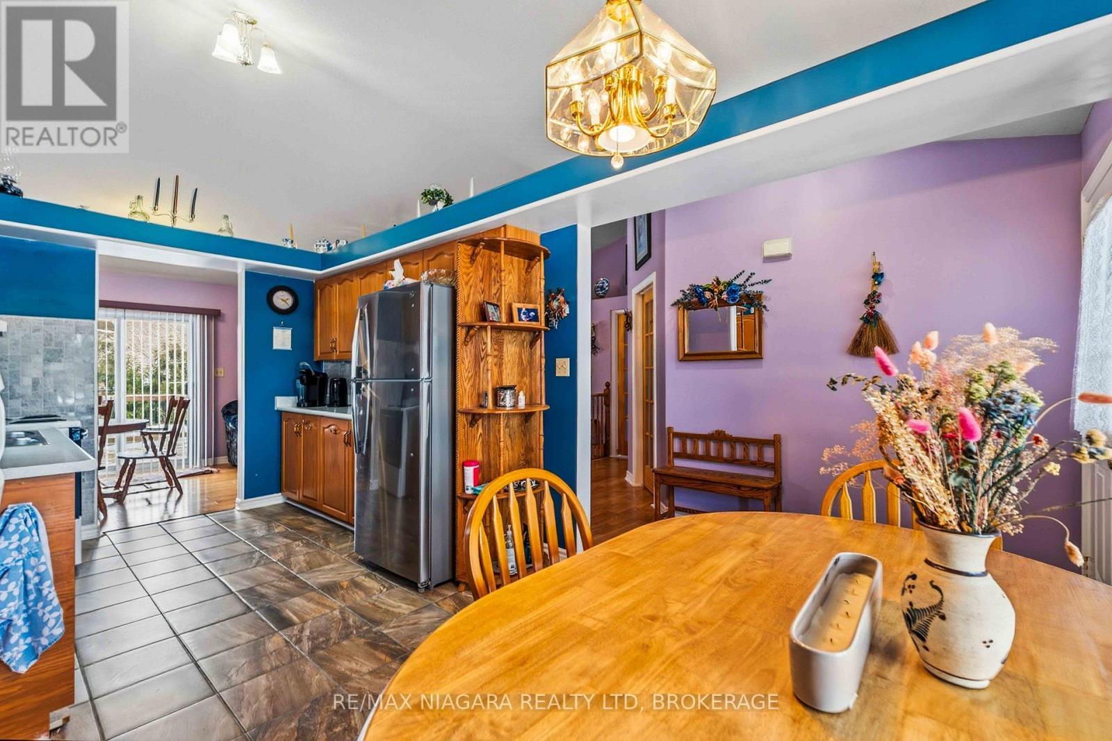 4445 Lincoln Avenue, Lincoln, Ontario  L0R 1B3 - Photo 7 - X12763948