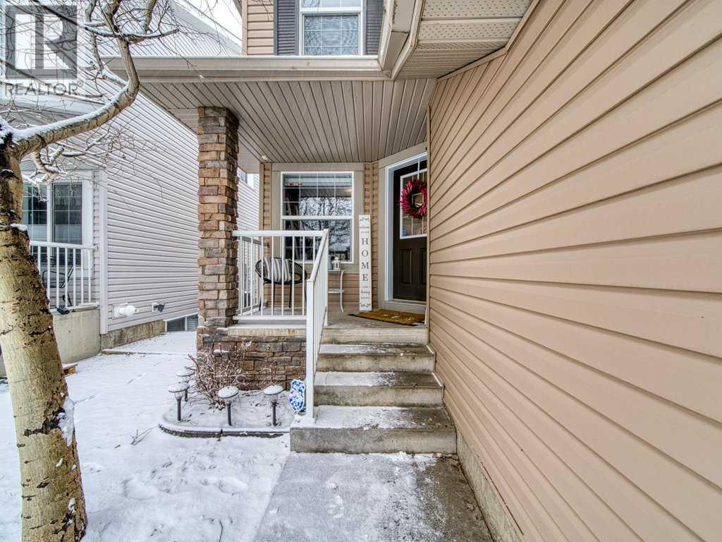 115 Canals Circle SW, Airdrie, Alberta  T4B 3E8 - Photo 3 - A2296719
