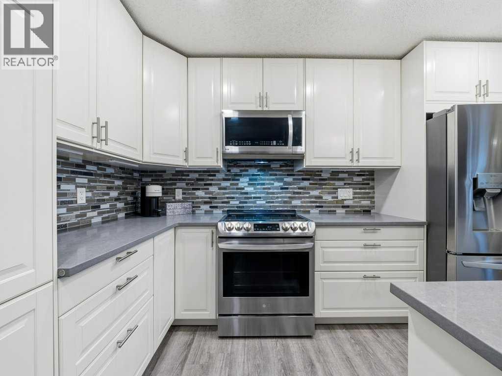 115 Canals Circle SW, Airdrie, Alberta  T4B 3E8 - Photo 11 - A2296719