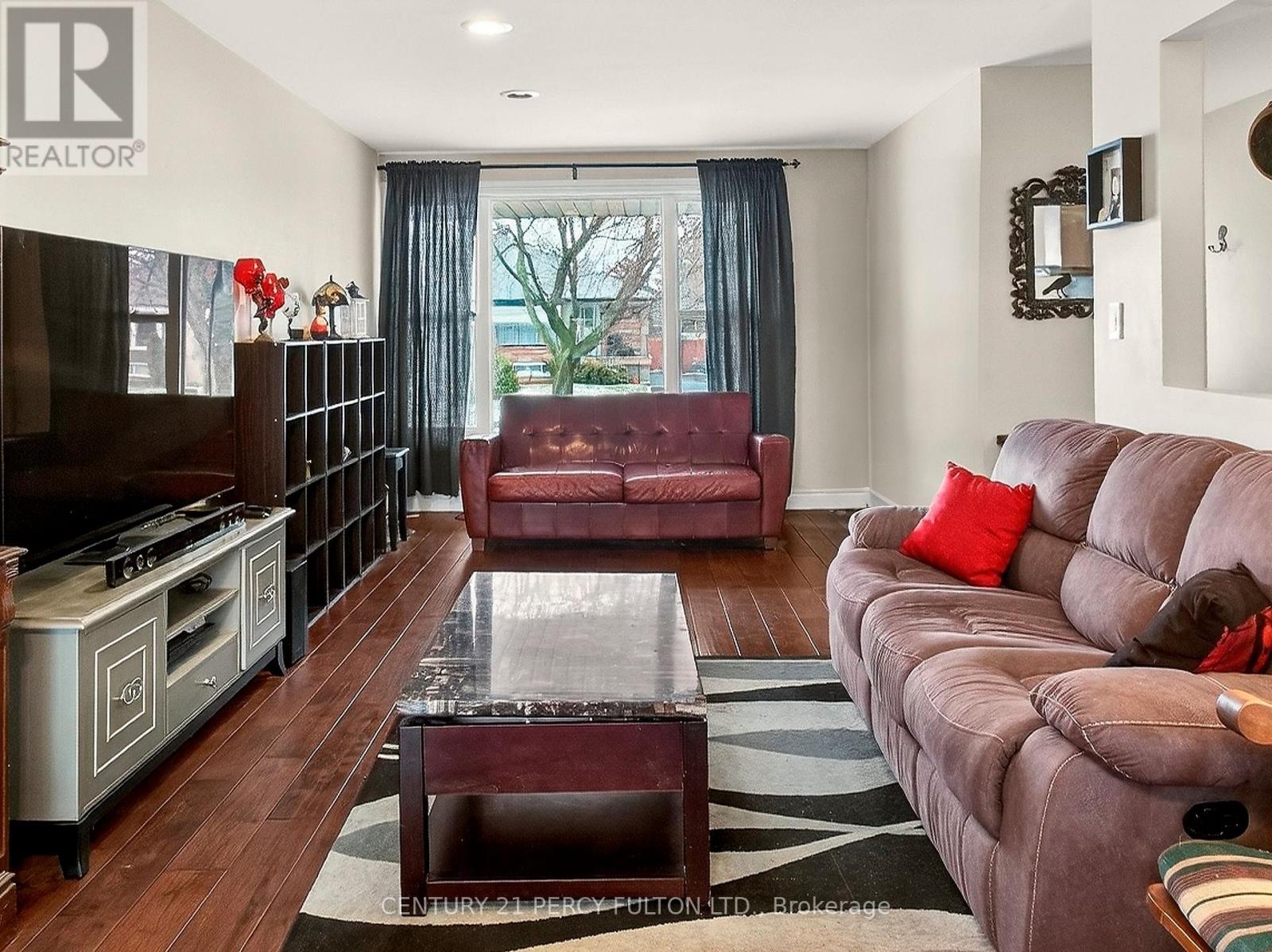 840 Bem Avenue, Pickering, Ontario  L1W 1X3 - Photo 14 - E12926902