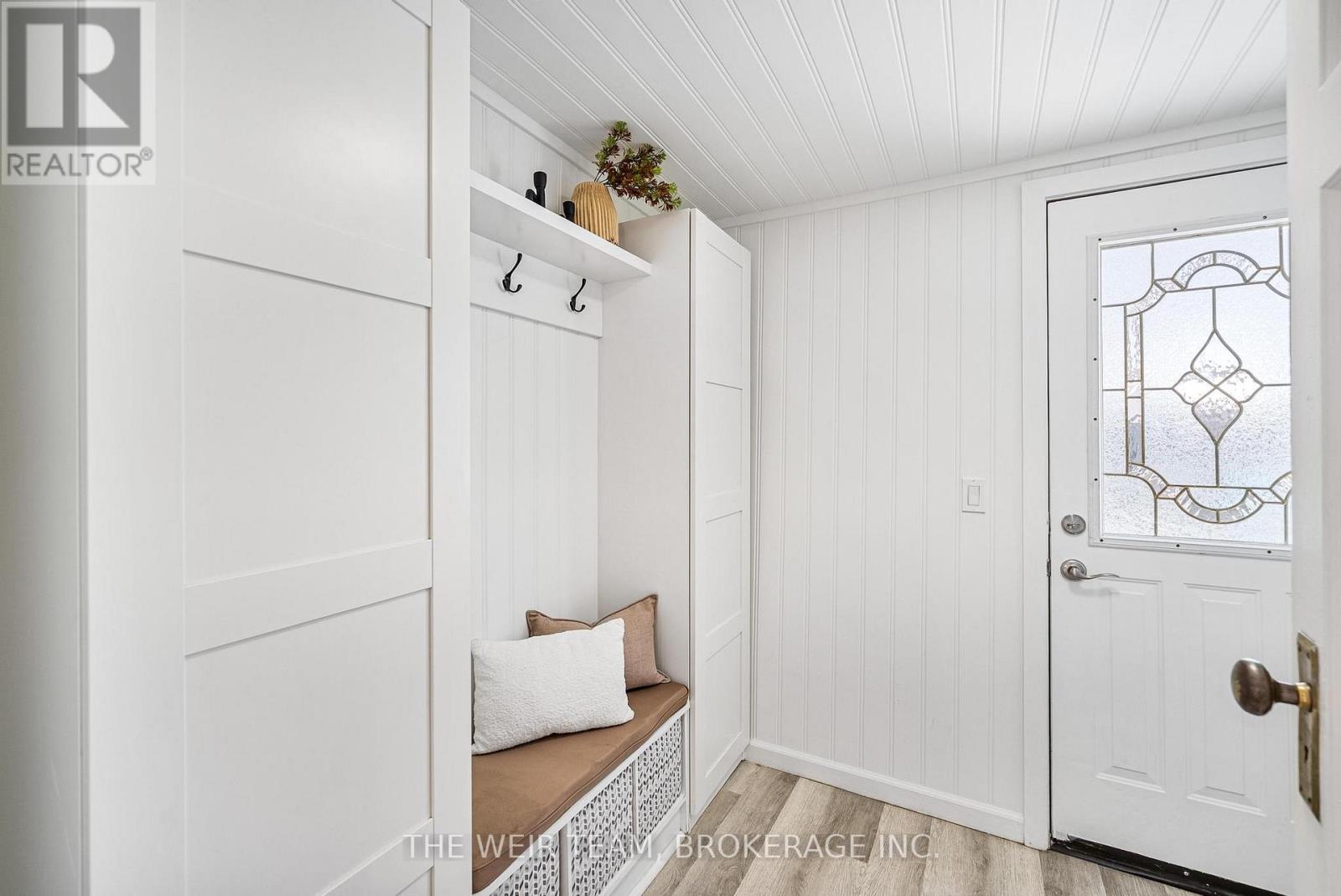 10 Eldon Avenue, Toronto, Ontario  M4C 5G1 - Photo 11 - E12926932