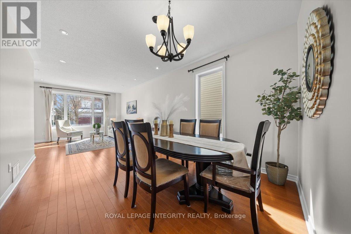 650 New Liskeard Crescent, Ottawa, Ontario  K2J 0N3 - Photo 8 - X12926910