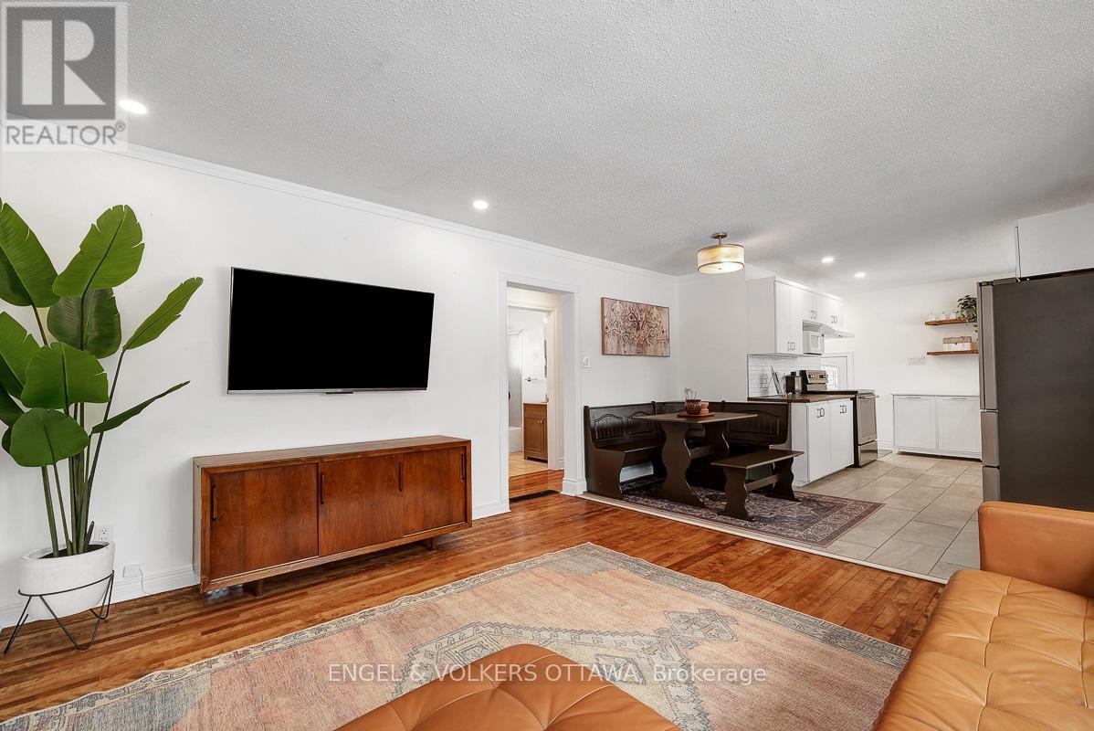 3822 Indian Creek Road, Clarence-Rockland, Ontario  K0A 2A0 - Photo 3 - X12926952