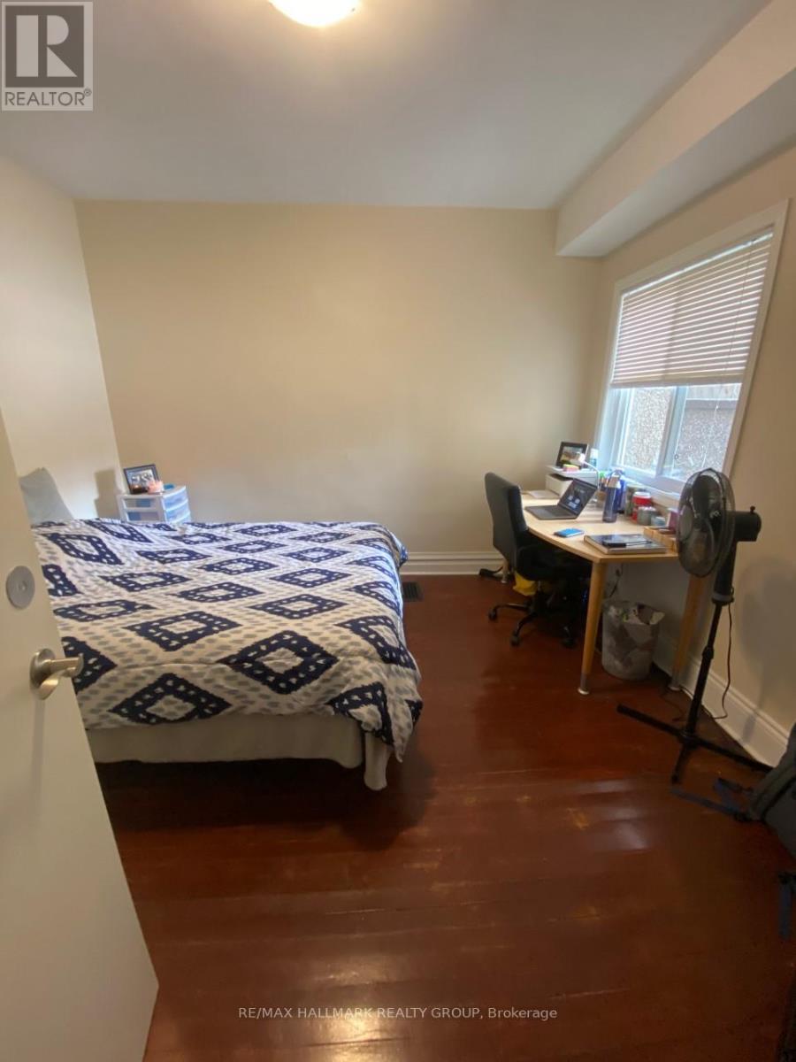 260 Bronson Avenue N, Ottawa, Ontario  K1R 6H8 - Photo 11 - X12926960