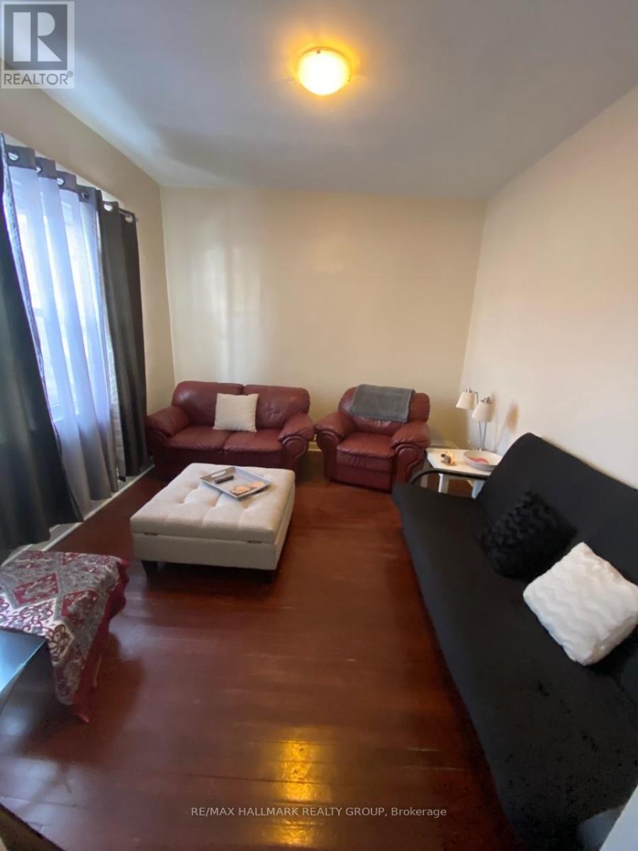 260 Bronson Avenue N, Ottawa, Ontario  K1R 6H8 - Photo 7 - X12926960