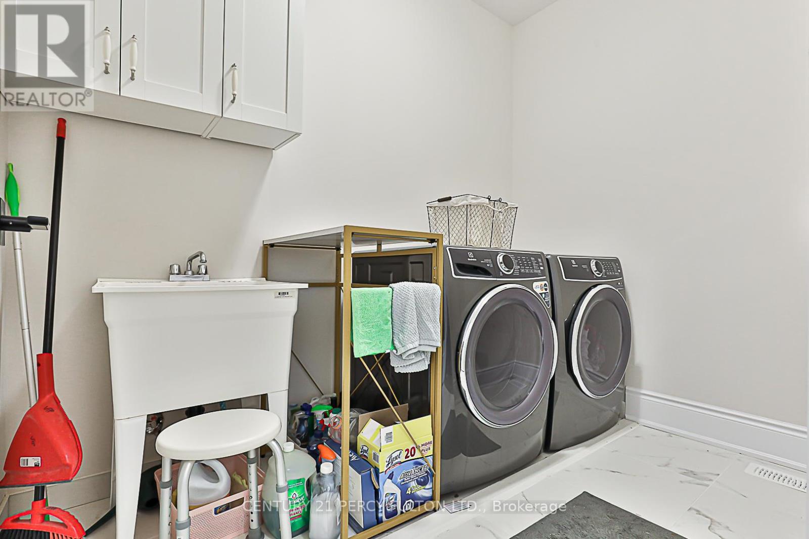 75 Jinnah Avenue, Markham, Ontario  L3S 0G3 - Photo 36 - N12926964