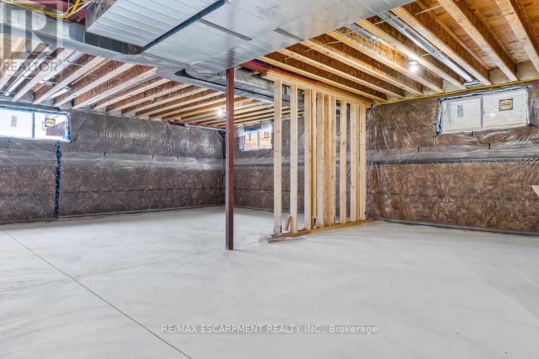 2354 Eighth Line, Oakville, Ontario  L6H 7E6 - Photo 48 - W12905772