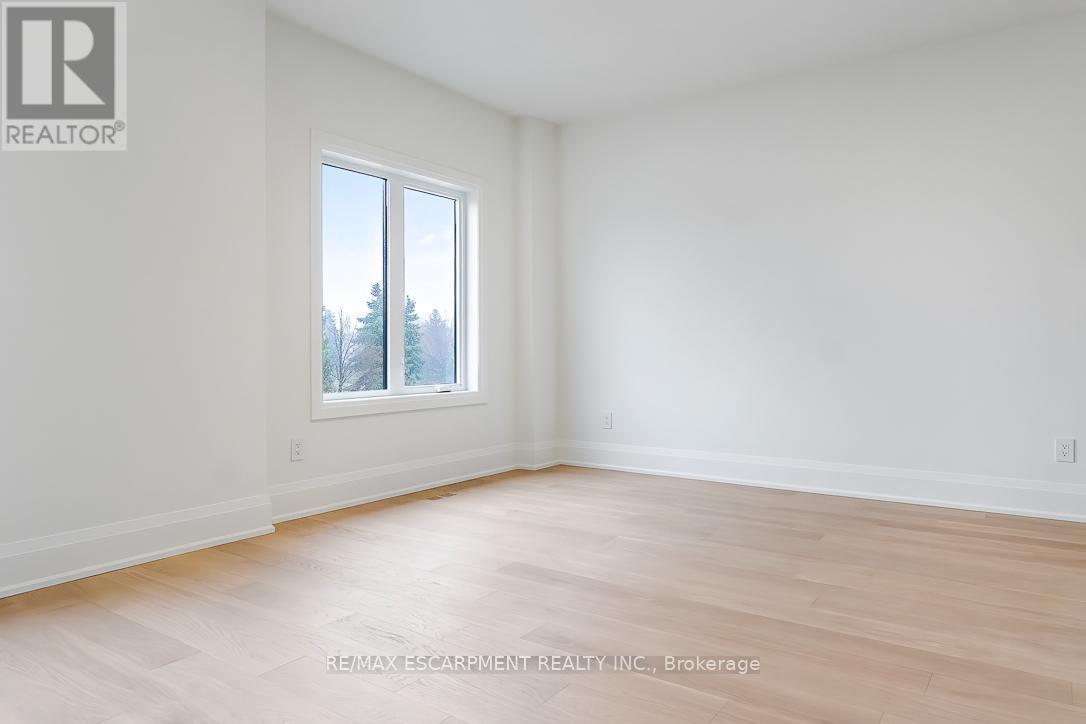 2354 Eighth Line, Oakville, Ontario  L6H 7E6 - Photo 41 - W12905772