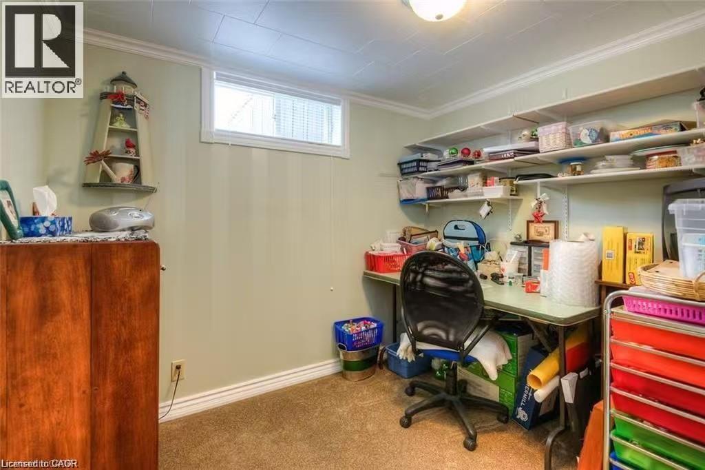 416 Warrington Drive, Waterloo, Ontario  N2L 2P8 - Photo 18 - 40815571