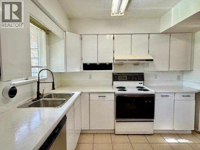 10xxx Amethyst Avenue, Richmond, British Columbia V7A 3A7 - Photo 5 - R3092178