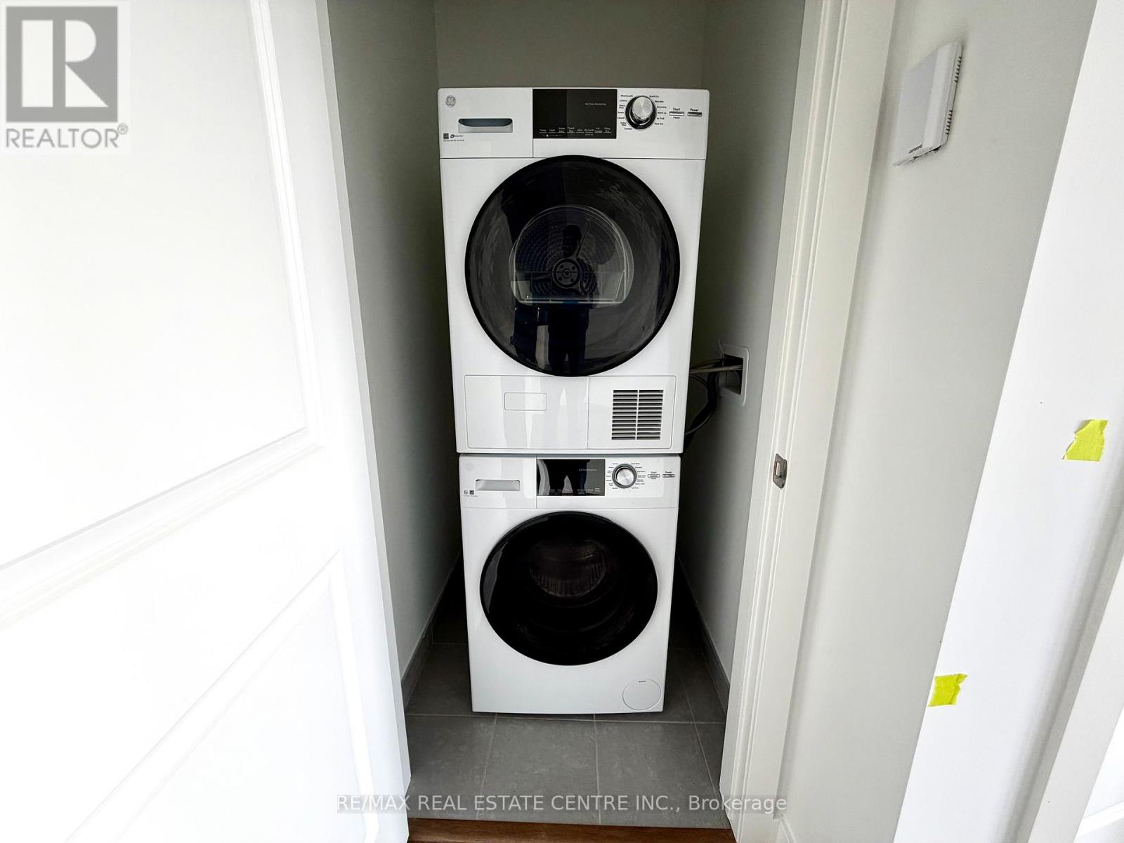 909 - 461 Green Road, Hamilton, Ontario  L8E 0L5 - Photo 11 - X12926906