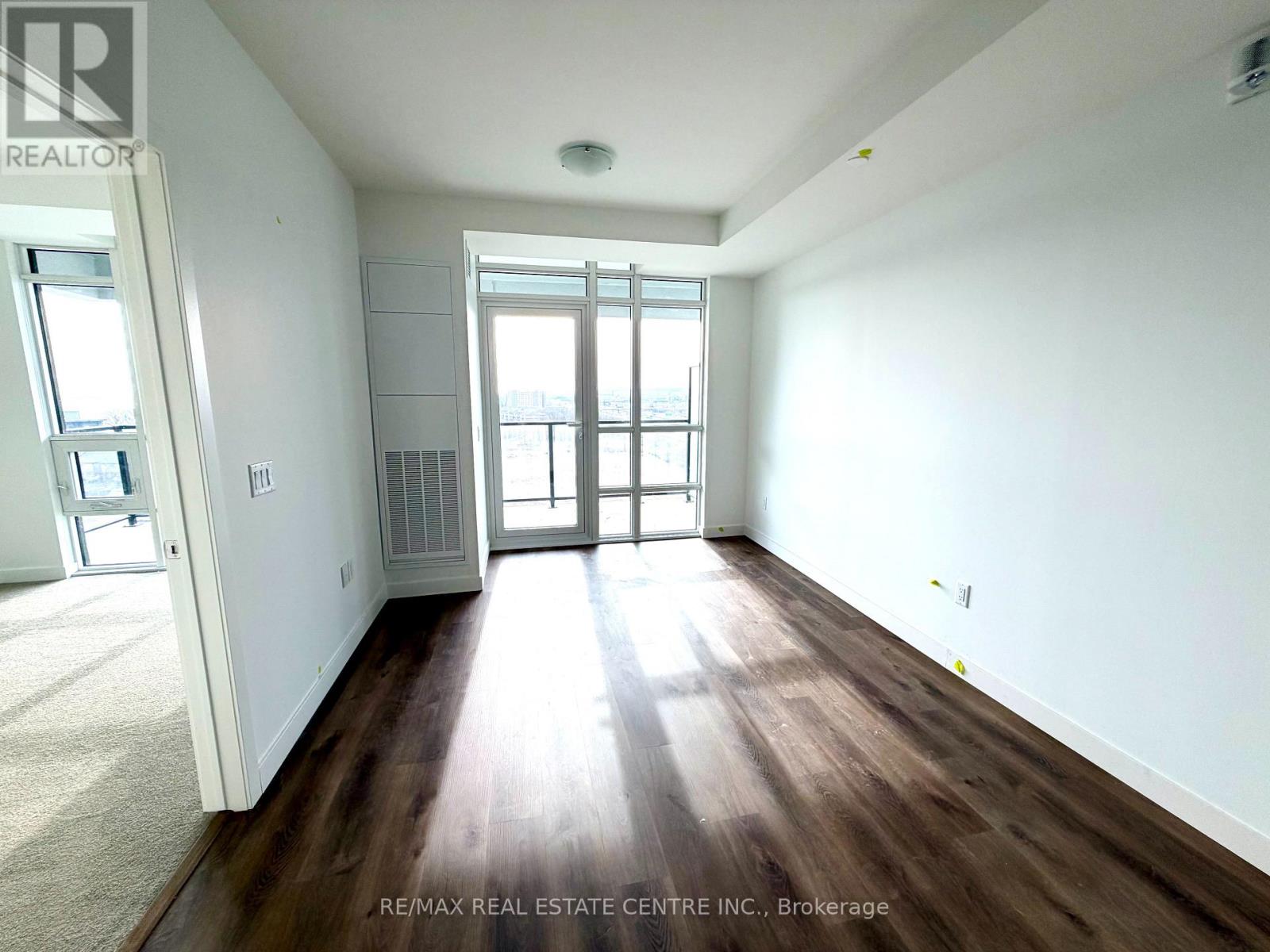 909 - 461 Green Road, Hamilton, Ontario  L8E 0L5 - Photo 6 - X12926906