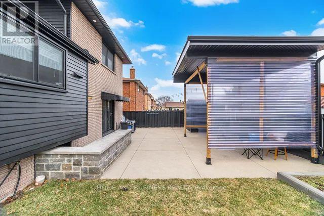 56 Henley Drive, Hamilton, Ontario  L8E 3S6 - Photo 28 - X12926922